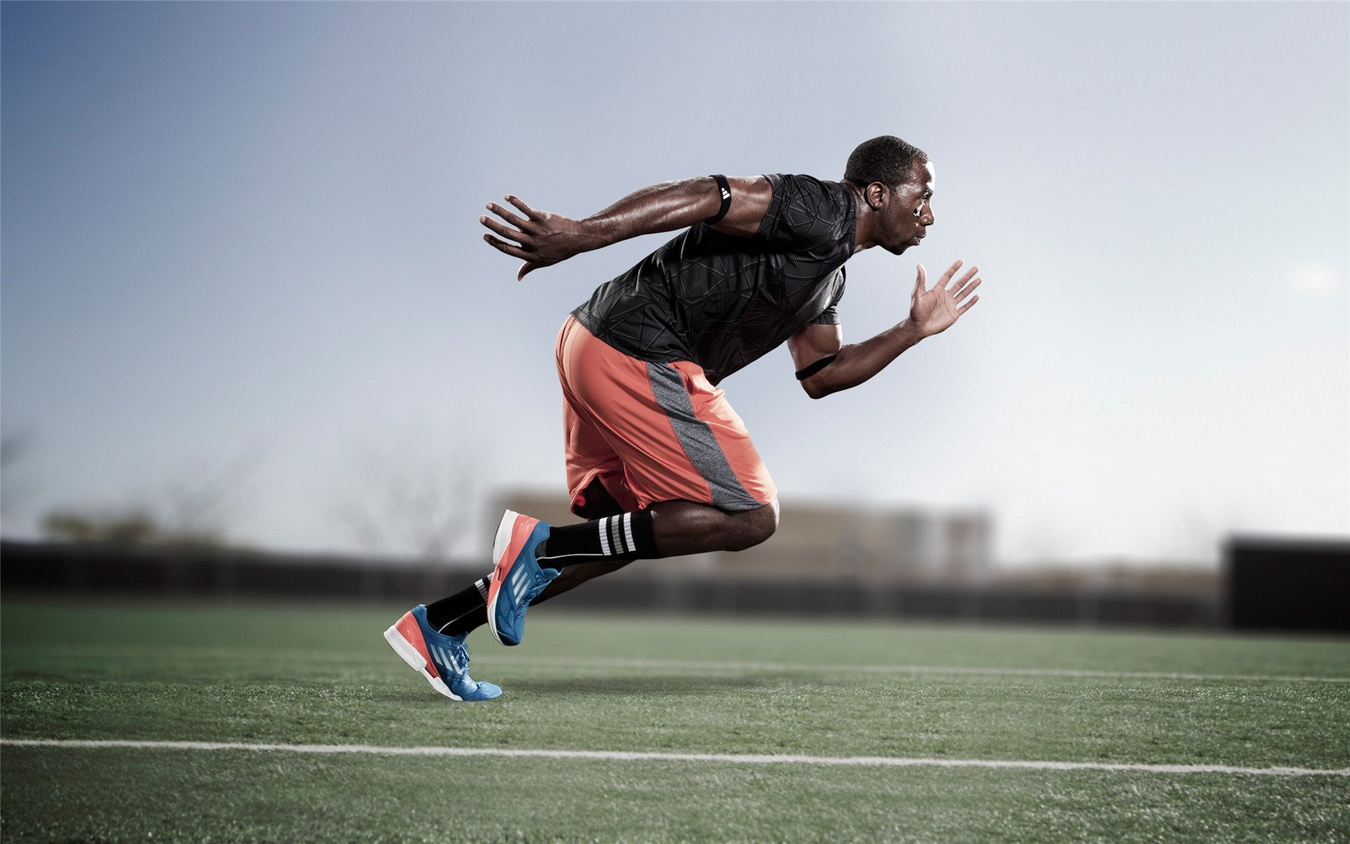 世界铁人三项系列赛墨西哥站 中国男队在高原赛道上闯入前十创佳绩